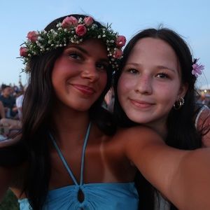 Meet your Posher, Madeline